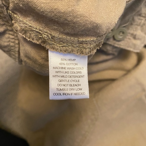 Eastern Mountain Sports shorts - Picture 6 of 8